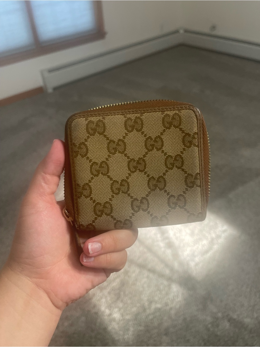 Authentic Gucci wallet - Picture 5 of 9